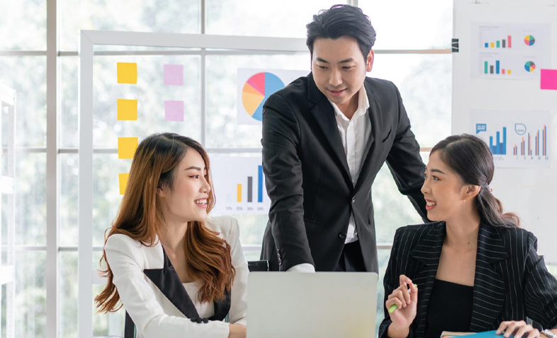 Can we really compete with international software?